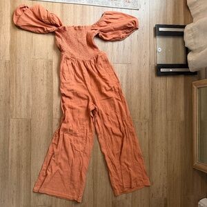 Size medium billabong jumpsuit never worn